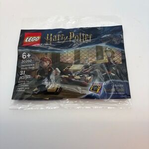 LEGO 30392 Harry Potter Hermiones Study Desk 31 Pcs NEW Sealed